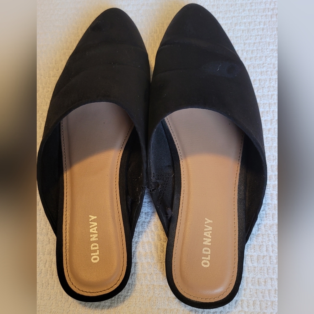 Old Navy Women's Black Slip-On Shoes